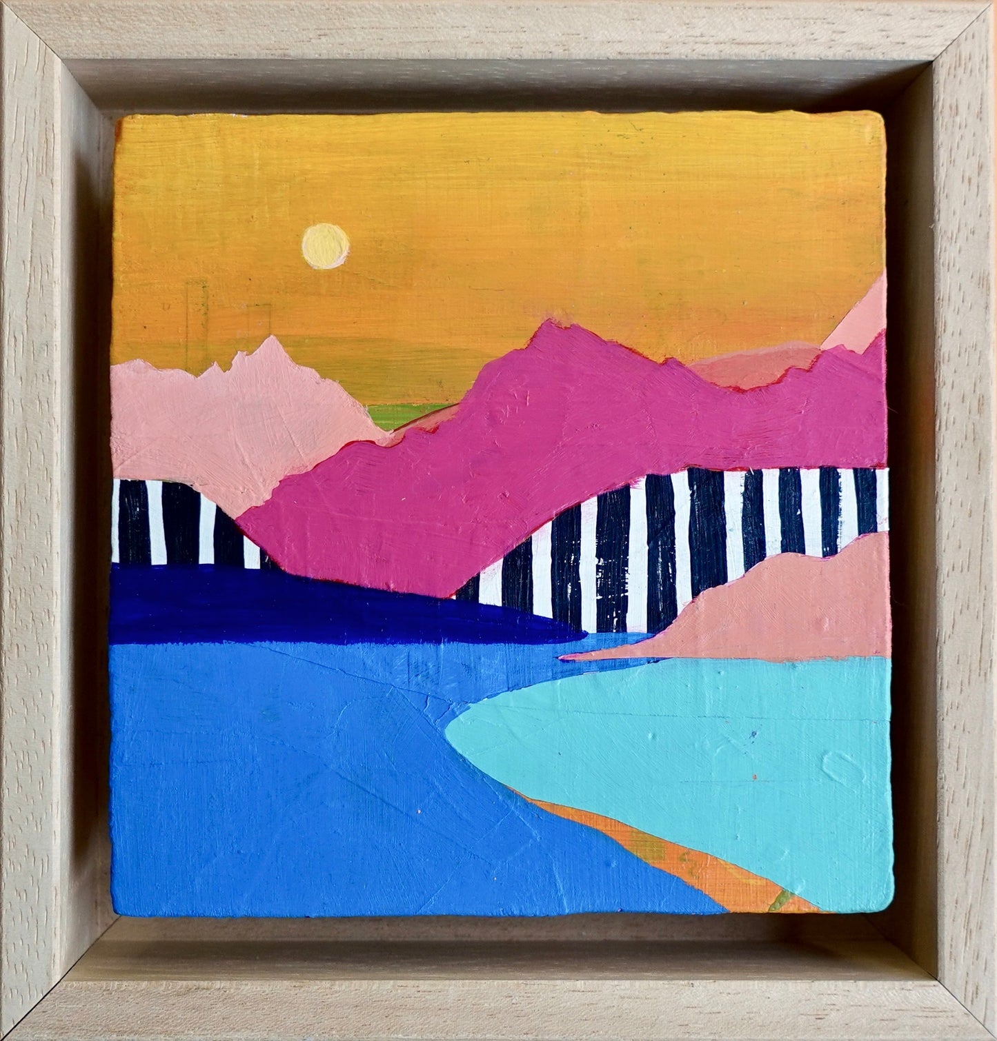 Mountains in Saturation, Original Artwork, 9,5 x 10 cm